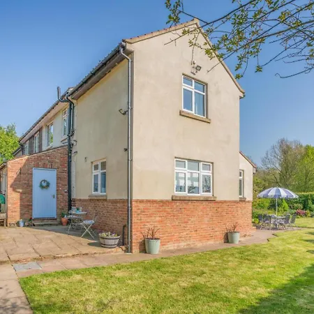 3 Bed In Thirsk Oc-88464 * Bagby