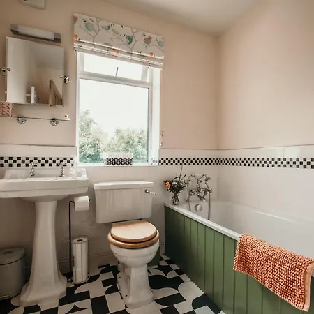 3 Bed In Thirsk 88464 *